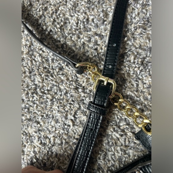 NWOT Anne Klein black and gold with animal print shoulder purse - Picture 13 of 13